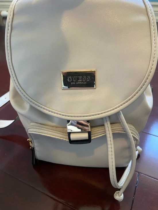 GUESS backpack purse - Picture 2 of 3